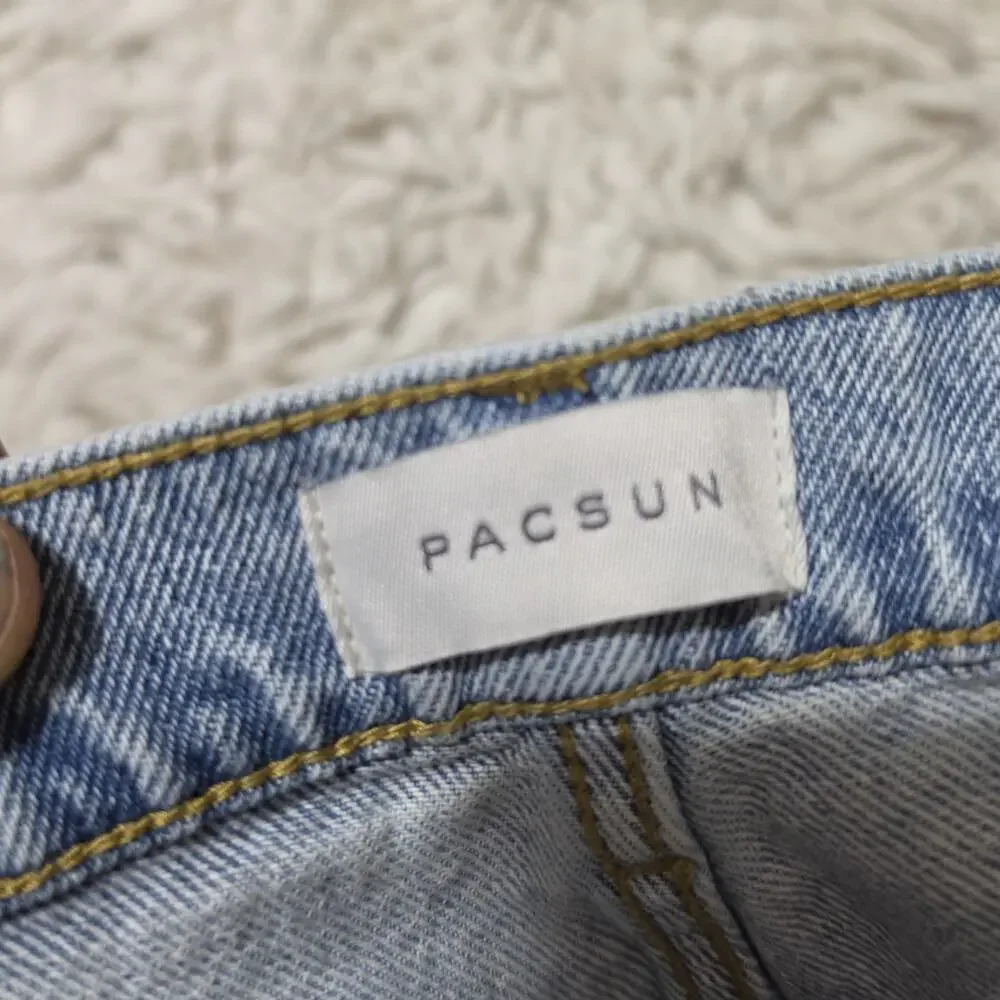 PacSun 90's Boyfriend Jeans Womens Size 30 Blue Denim Distressed Light Wash